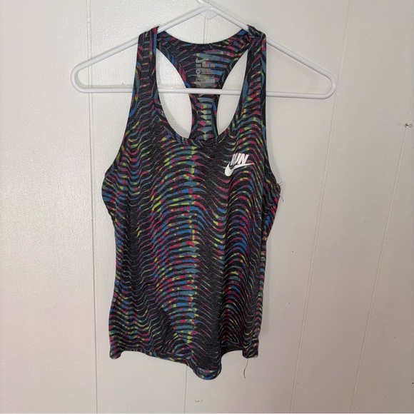 Nike Run Colorful Razor Back Size XS - Picture 1 of 5